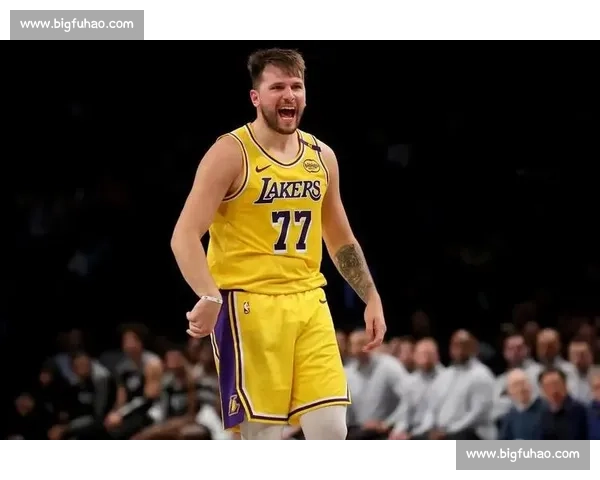 主帅盛赞东契奇：非凡表现背后是全队同心