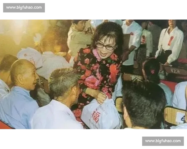 19 载追忆霍英东:赤子丹心照家国 19 载追忆霍英东:赤子丹心照家国