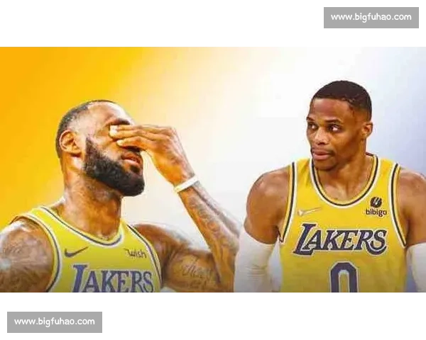 詹姆斯质疑戒指文化遭名嘴炮轰：立场矛盾引争议